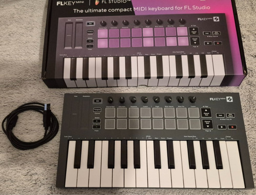Novation flkey mini midi - novation,