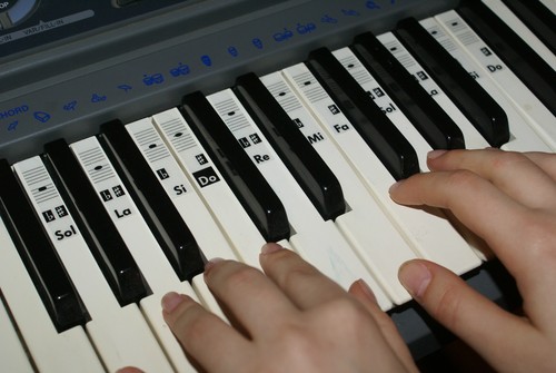 Piano klavier keyboard musik - piano,