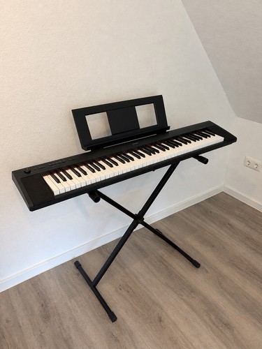 Yamaha piaggero keyboard 32 - keyboard, np-32