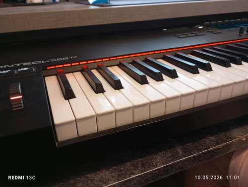Native instrument kontrol s88 - instrument,